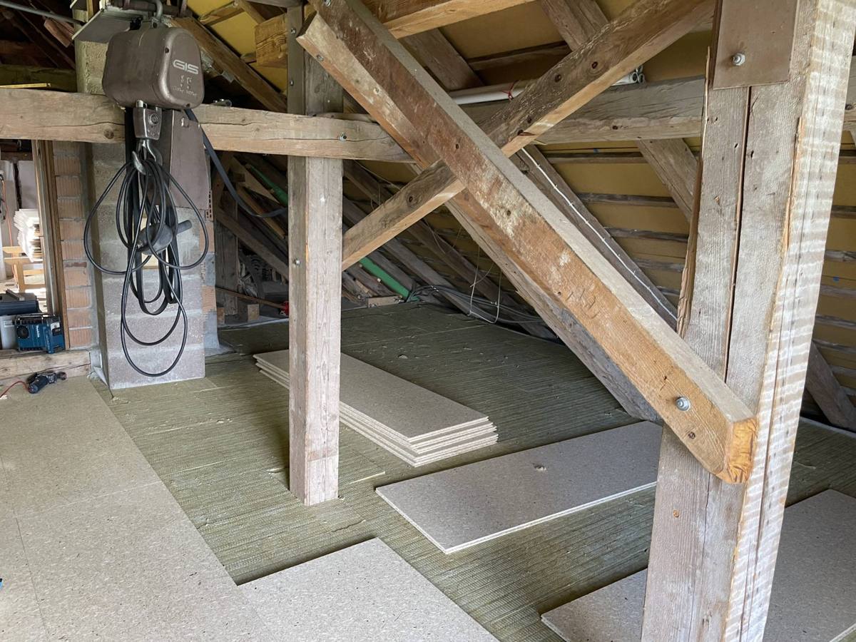 Dachbalken mit Dämmung